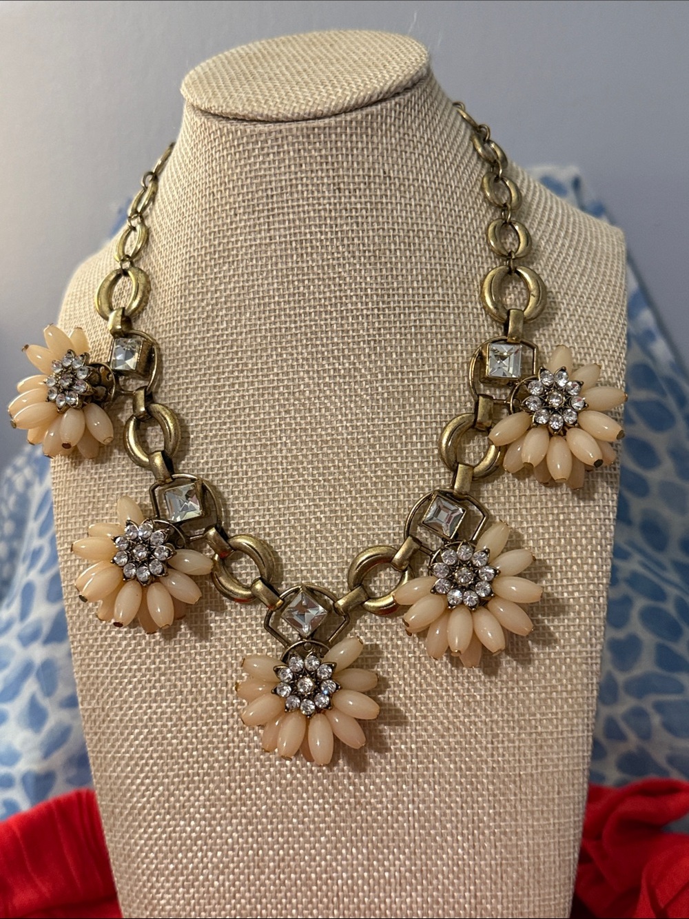 Time and Tru Beige Floral Cluster Statement Necklace